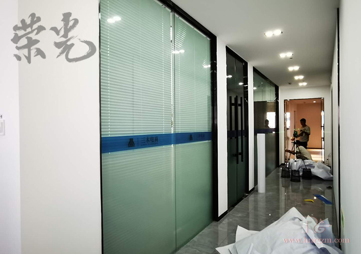 長沙辦公室廣告設(shè)計